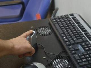 Cadastramento biométrico sendo realizado (Foto: Arquivo)