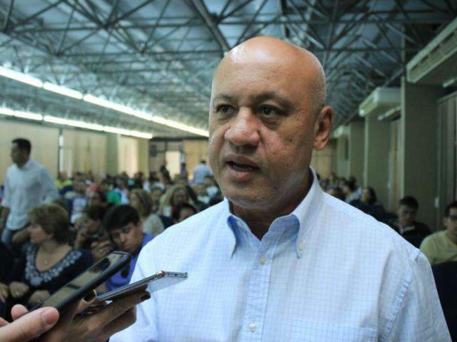 Governo ainda n&atilde;o tem todo 13&ordm;, mas diz que paga no dia 20 de dezembro
