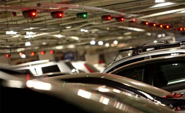 Estacionamentos ter&atilde;o 120 dias para instalar identificadores de vagas