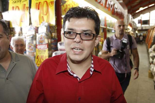Prefeito tenta amenizar investiga&ccedil;&atilde;o do Gaeco para &ldquo;n&atilde;o perder foco&rdquo;