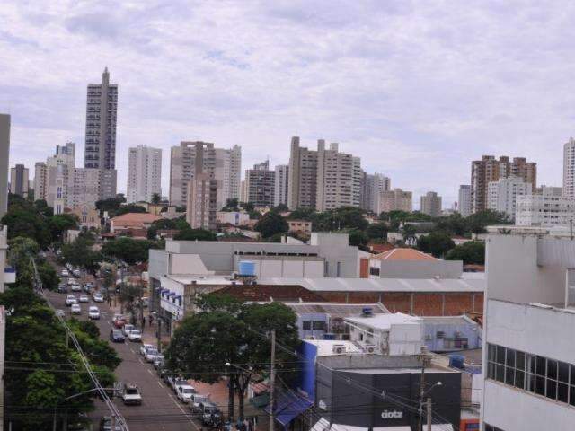 Com meio s&eacute;culo de vida, hotel na Dom Aquino era sonho do engraxate s&iacute;rio 