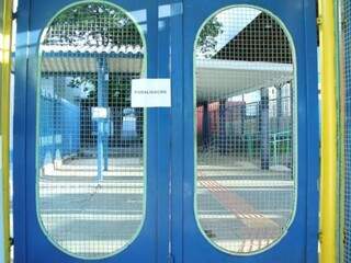 Portão da Escola Estadual Joaquim Murtinho. (Foto: Kisie Ainoã/Arquivo)