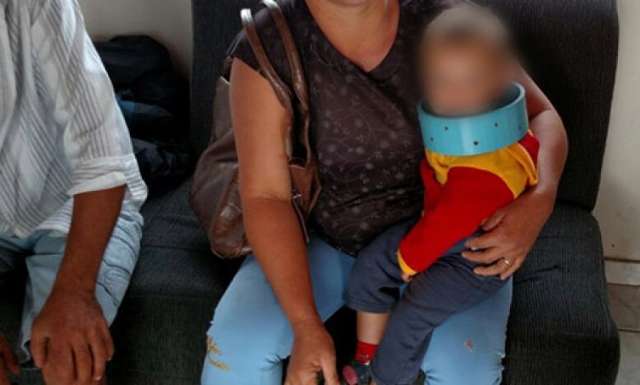 Crian&ccedil;a fica com forma presa no pesco&ccedil;o e fam&iacute;lia pede ajuda aos Bombeiros