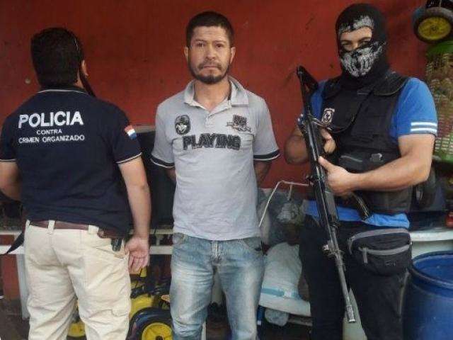 Pistoleiros que mataram menino de 5 anos s&atilde;o presos na fronteira