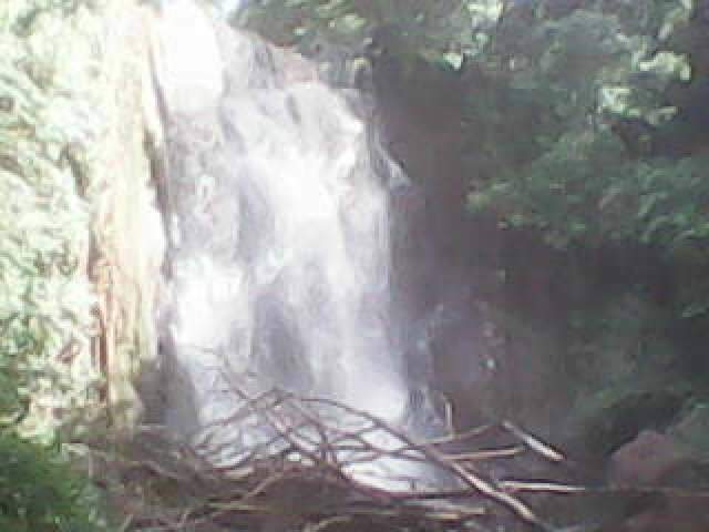  Leitor mostra belezas de cachoeiras do Ceroula, ap&oacute;s o Inferninho