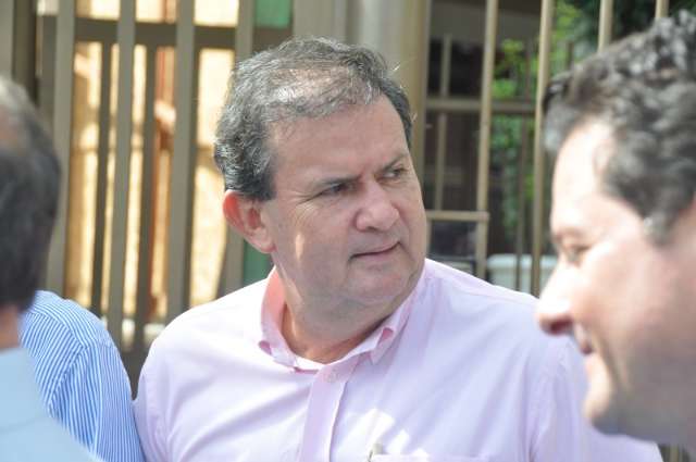 Por sobreviv&ecirc;ncia, PMDB n&atilde;o quer dar aposentadoria a Andr&eacute; Puccinelli