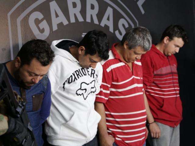Garras prende 4, apreende 13 ve&iacute;culos e fecha dep&oacute;sito de drogas na Capital
