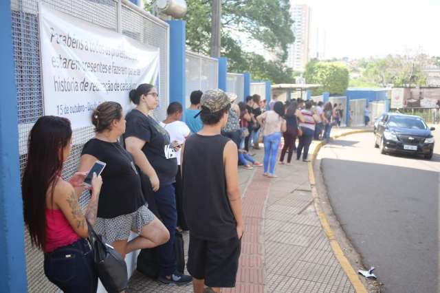 Com 2 horas de exame, candidatos confessam &quot;chute&quot; na prova de exatas