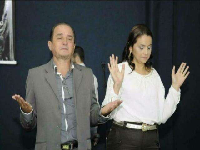 Pastor ganha rim da esposa e &eacute; o 1&ordm; a fazer transplante em 19 meses