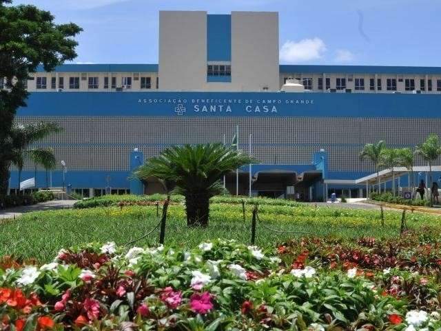 Policial b&ecirc;bado envolvido em acidente que feriu beb&ecirc; gravemente est&aacute; preso