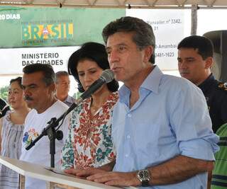 Em discurso no dia 24, Murilo anunciou a retomada do carnaval de rua. (Foto: Divulgação/ Assecom)