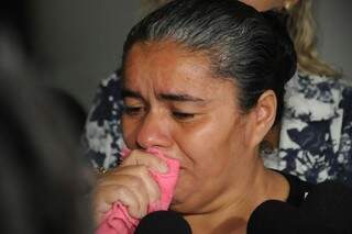 Marlene de Souza Silva Nascimento se emocionou ao falar do filho (Foto: Paulo Francis)