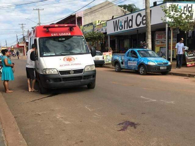 Mulher de 73 anos atropelada ao atravessar rua morre na Santa Casa 