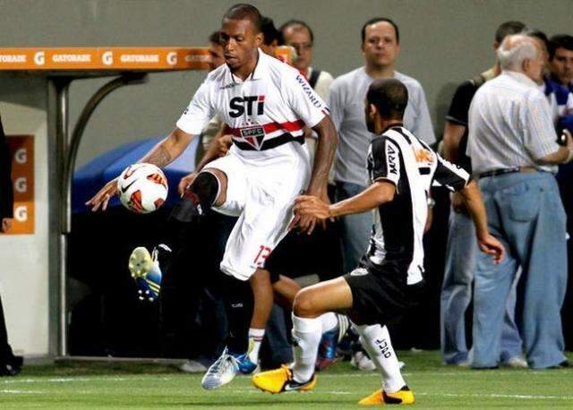 S&atilde;o Paulo pega Atl&eacute;tico-MG e torce por combina&ccedil;&atilde;o de resultados para classificar
