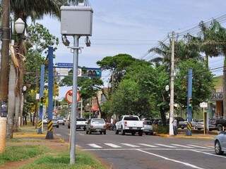 Radares foram instalados em três cruzamentos de Dourados (Foto: A. Frota/Divulgação)