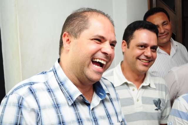 Preferido de Andr&eacute;, M&aacute;rio C&eacute;sar tem dianteira em disputa na C&acirc;mara