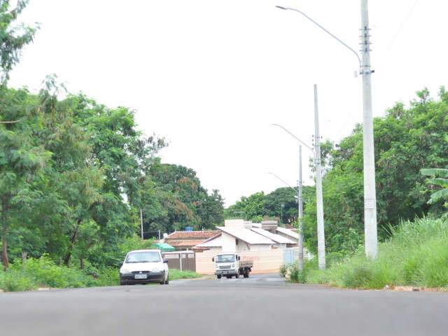  Via alternativa &agrave; Gury Marques vira pista de corrida e moradores pedem provid&ecirc;ncias