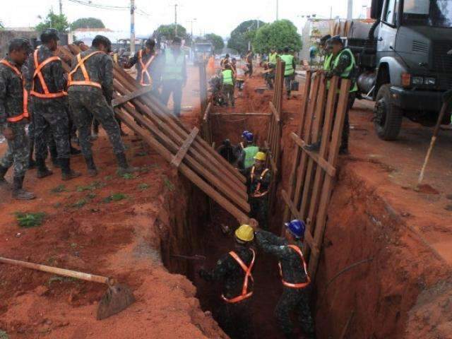 Obras s&atilde;o retomadas pelo Ex&eacute;rcito na regi&atilde;o da Brilhante 