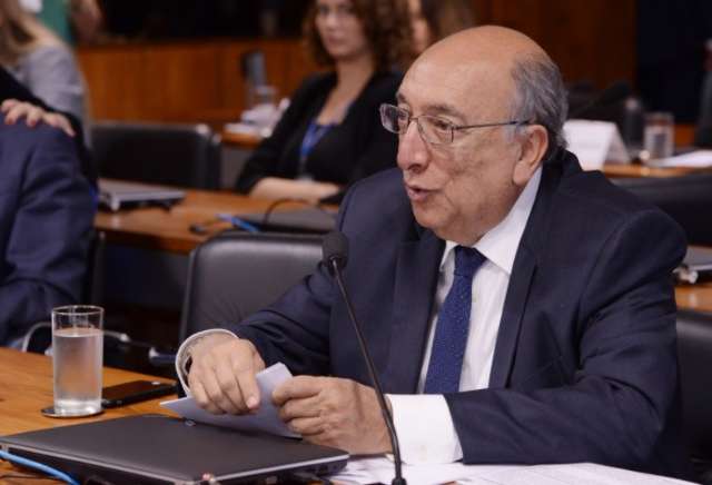 Na espera por 4 anos, Pedro Chaves comemora libera&ccedil;&atilde;o para free shops