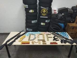 Loja em distrito vendia armamento pesado e munições contrabandeados do Paraguai Loja em distrito vendia armamento pesado e munições contrabandeados do Paraguai