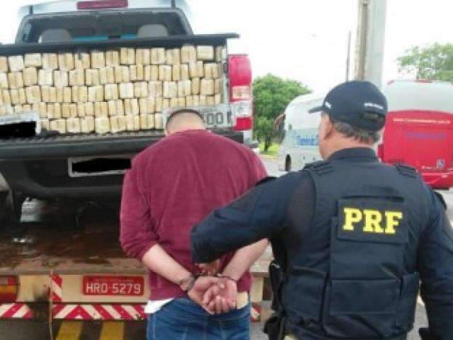 PRF prende batedor e traficante com 1 tonelada de maconha
