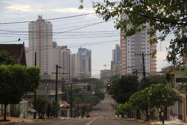 Depois de chuva forte, quarta-feira amanhece com tempo nublado 