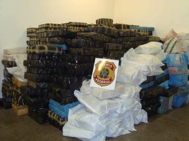 Pol&iacute;cia Federal apreende quase 14 toneladas de maconha em Caarap&oacute;