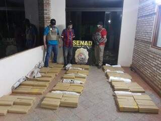  Preso enquanto esperava compradores para 266 kg de maconha