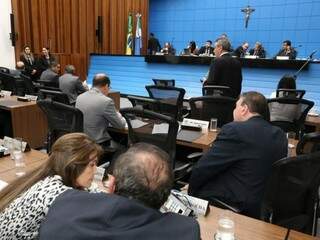 Deputados aprovam 15 projetos, oito deles do governo estadual 