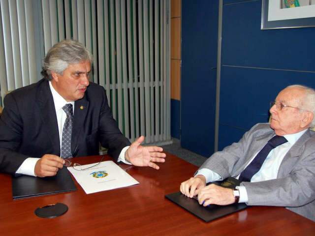  Delc&iacute;dio pede a ministro do Turismo libera&ccedil;&atilde;o de R$ 11,5 milh&otilde;es