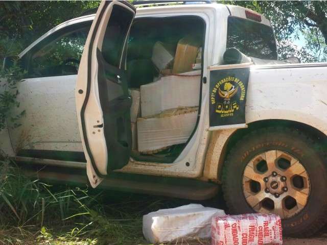 Carro roubado no PR &eacute; encontrado com 600 quilos de maconha em MS