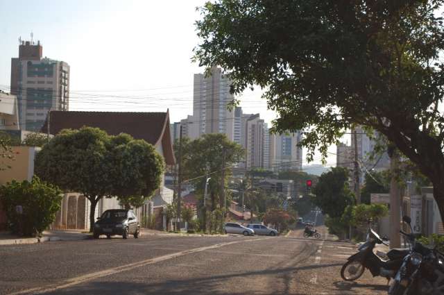 S&aacute;bado amanhece com temperatura de 25&ordm;; m&aacute;xima prevista &eacute; de 35&ordm;