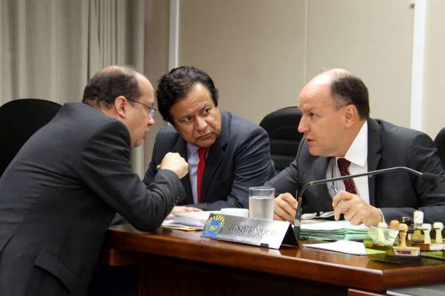 Deputados prometem amplo debate antes de votar as taxas cartor&aacute;rias