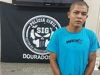 Cleiton é considerado um indivíduo de alta periculosidade, tendo cumprido sete anos de pena pela prática de roubos em Campo Grande. (Foto: Divulgação/SIG)
