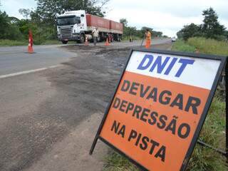 Obra faz parte do programa de recuperação das estradas federais. (Foto: Minamar Júnior)