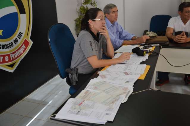 Para fraudar documenta&ccedil;&atilde;o, autoescola tinha funcion&aacute;ria dentro do Detran