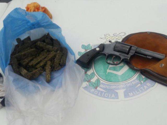 Pai e filhos s&atilde;o presos por manterem boca de fumo no Jardim Aeroporto