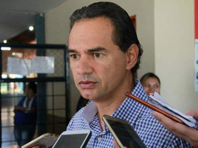 &quot;Ainda n&atilde;o achei nenhum&quot;, diz prefeito sobre fantasmas da Omep e Seleta