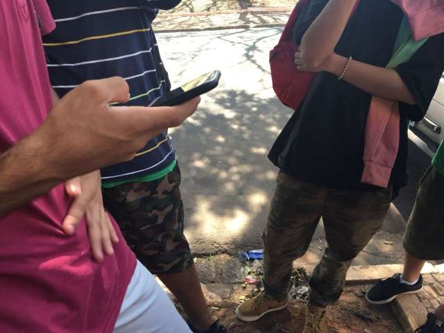 Deputado quer a&ccedil;&atilde;o p&uacute;blica contra epidemia de automutila&ccedil;&atilde;o entre alunos
