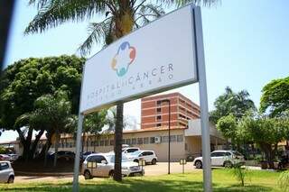 Hospital do Câncer foi alvo de diversas irregularidades (Foto: Marcos Ermínio