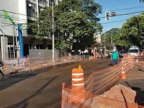 Tr&acirc;nsito na 26 de Agosto &eacute; liberado ap&oacute;s 85 dias de obras