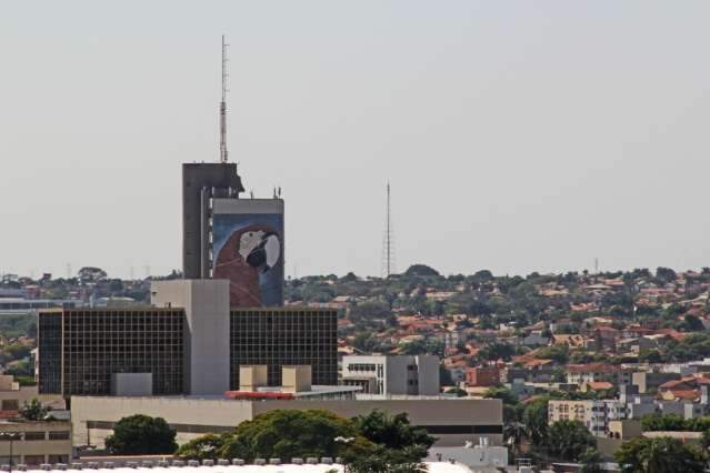 C&eacute;u amanhece aberto e quarta-feira ser&aacute; quente em Campo Grande