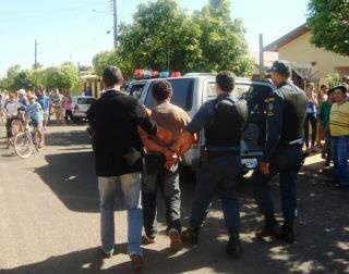  Dois s&atilde;o presos suspeitos de assaltos a com&eacute;rcios de Nova Andradina