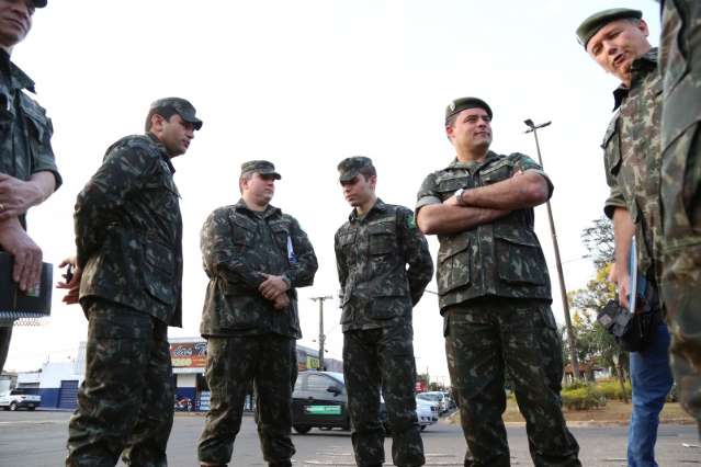 Ex&eacute;rcito promete come&ccedil;ar obra em avenidas da Capital em novembro