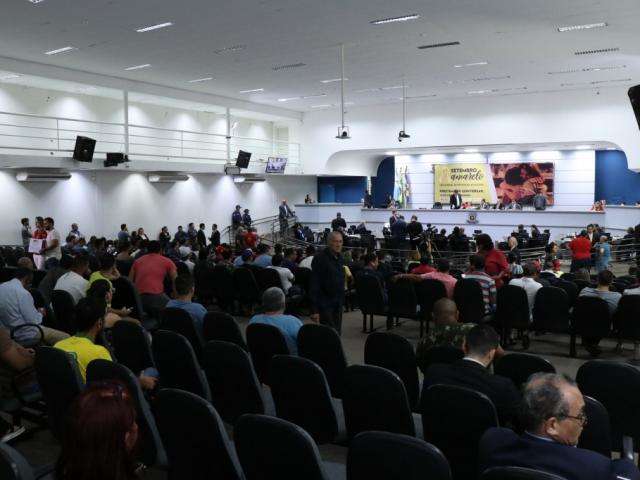 Antes de san&ccedil;&atilde;o, prefeito quer an&aacute;lise t&eacute;cnica sobre regras para aplicativo