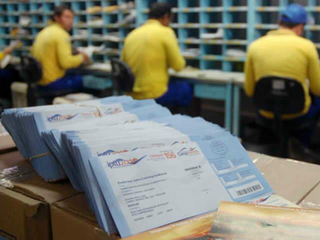  Prefeitura comemora n&uacute;mero recorde de contribuintes no IPTU Azul
