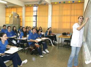 Alunos em sala de aula (Foto: Edemir Rodrigues/Governo do Estado)