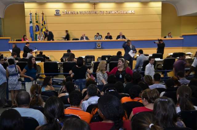 Vereadores aprovam reajuste dos servidores de 7,5% a 18%