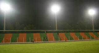 Estádio Virotão já está com iluminação em funcionamento. FOto: Orisvaldo Sales