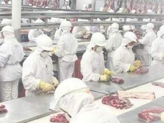 Frigorífico em Iguatemi, que agora também é autorizado a exportar carne para a China. (Foto: Divulgação)